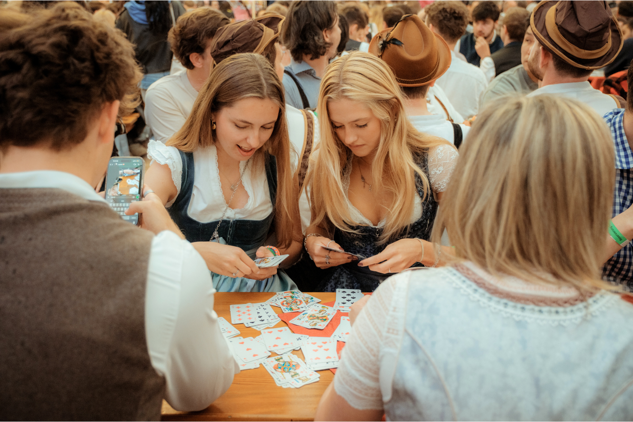Frühlingsfest München 2025 Karteln